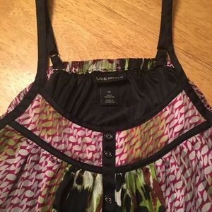 Beautiful sleeveless Lane Bryant silk blouse